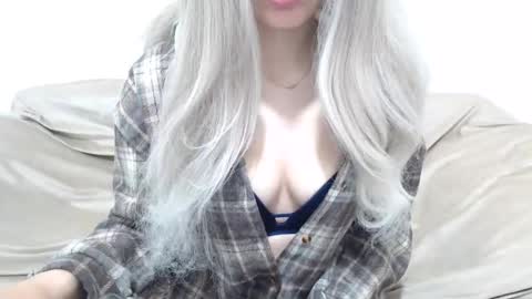 CamilleBunny online show from April 5, 2:32 am