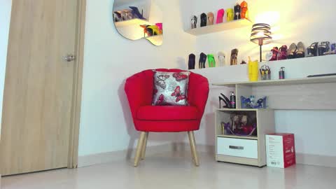   online show from September 13, 3:36 am