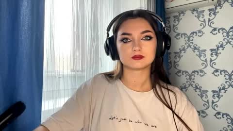 Kate online show from November 14, 8:03 am