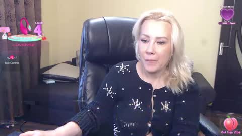 candy_hellenx online show from March 22, 6:41 am