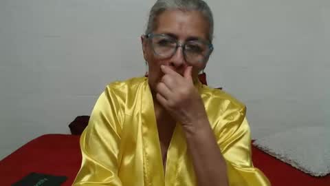 candy online show from October 29, 11:51 pm