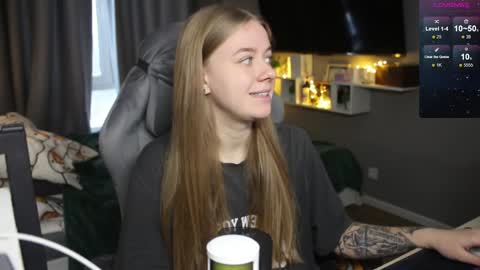 Megan online show from December 19, 10:13 am