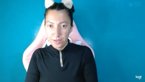 candymilfff online show from January 10, 11:09 pm