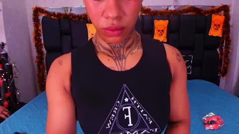 Snapshot of canela_osadaa_ chatting on October 14, 11:57 am Aura online show from October 14, 11:57 am