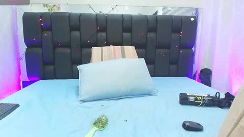 Snapshot of canela_osadaa_ chatting on October 1, 12:10 pm Aura online show from October 1, 12:10 pm