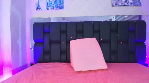 Snapshot of canela_osadaa_ chatting on March 5, 12:00 pm Aura online show from March 5, 12:00 pm