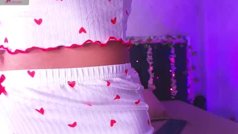 Snapshot of canela_osadaa_ chatting on October 9, 12:31 pm Aura online show from October 9, 12:31 pm