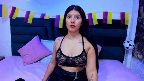 canndybloom online show from June 25, 12:29 pm