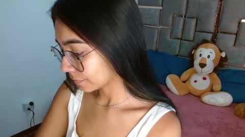 cannela sweet online show from April 13, 12:39 pm