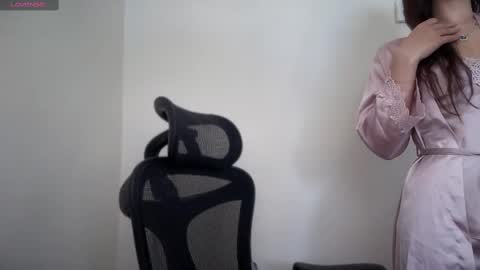 Emma online show from February 13, 9:09 am