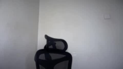 Emma online show from December 23, 7:34 am