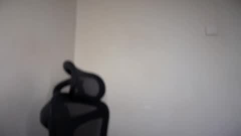 Emma online show from December 3, 6:49 am