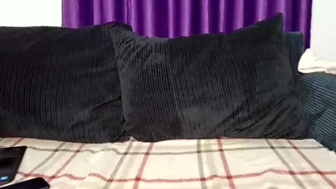 caramel_drip1 online show from February 24, 4:00 am