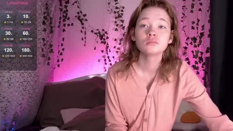 Viola Marika and Visma  online show from November 2, 4:16 am