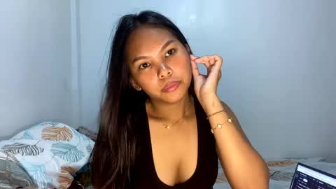 Cassie online show from April 13, 2:07 pm