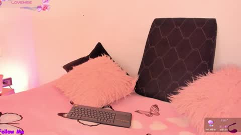 Carla Wet18 online show from November 26, 5:19 am