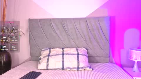 carla online show from September 23, 5:49 am