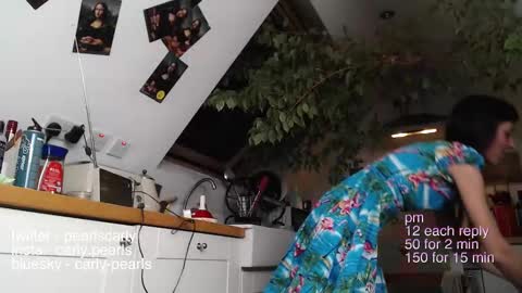 Carly Pearls online show from September 12, 11:56 pm