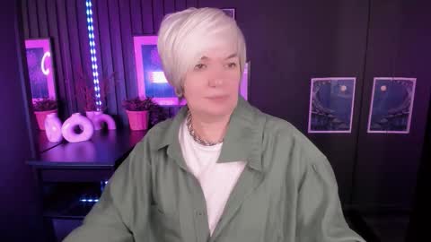 Carmen online show from November 21, 9:06 pm