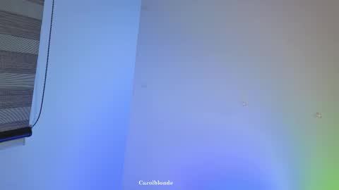 Snapshot of carolblonde chatting on September 9, 3:28 am Char online show from September 9, 3:28 am
