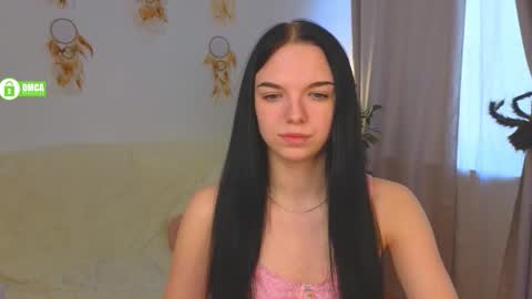 Mary and Carol online show from March 11, 11:47 am