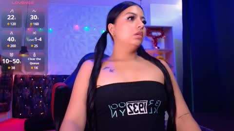 Caroline Scoth online show from February 10, 5:52 pm