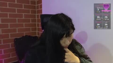 Snapshot of caroll_luna chatting on October 20, 3:53 am Caroll online show from October 20, 3:53 am