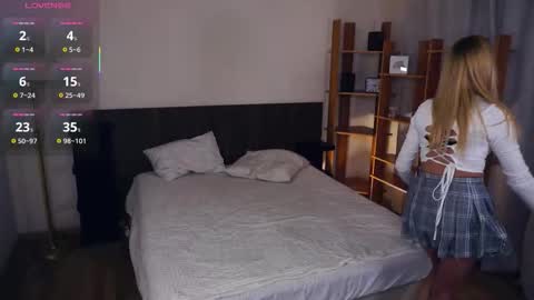 Hello everyone Im Monica Its my first day Were going to have fun together  online show from October 26, 8:04 pm