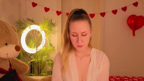 Casey online show from February 24, 4:38 pm