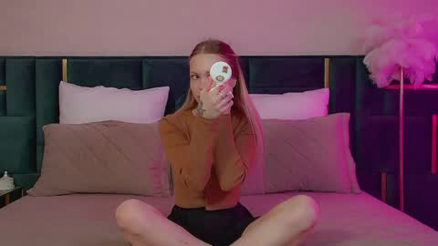 Cassie online show from March 24, 7:25 am