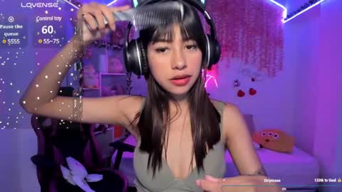 Lorena Saenz online show from March 8, 6:24 pm