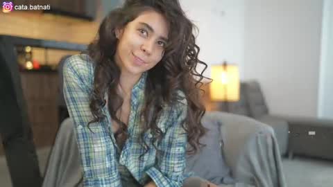 Catalina online show from April 2, 2:58 pm