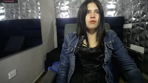 cata black online show from April 12, 7:38 pm