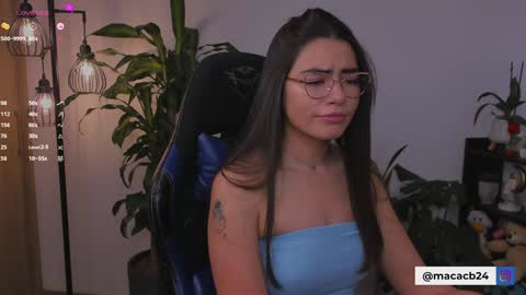 MACARENA online show from January 18, 9:24 pm