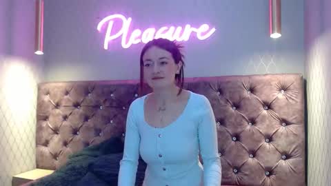 cataleyadamourx online show from January 8, 11:36 am