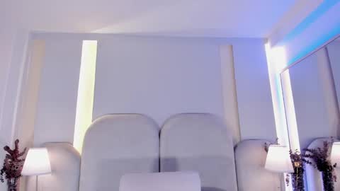 Snapshot of catalleya_hott chatting on March 6, 7:54 pm Call me Cata online show from March 6, 7:54 pm