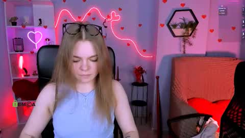 Catherine online show from March 31, 7:14 pm