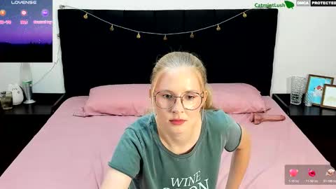 CatmintLush online show from January 19, 12:29 am