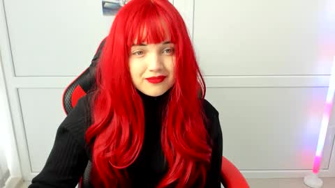 Catrine online show from April 9, 7:03 am