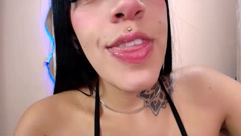 Cattleya online show from December 4, 4:37 am