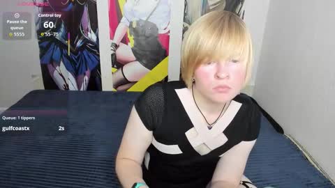 Snapshot of cattie_w_ chatting on October 10, 2:49 am cattie_w_ online show from October 10, 2:49 am