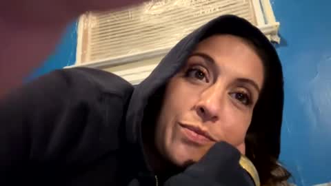 cece_vibez online show from March 6, 3:57 am