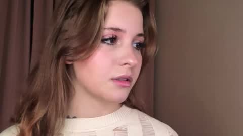 Lina  online show from March 5, 7:42 pm