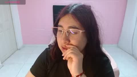 celeste817631 online show from June 30, 1:32 pm