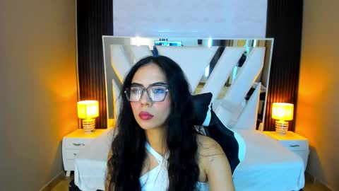 Snapshot of celeste_coquette chatting on October 13, 11:13 am SARA online show from October 13, 11:13 am