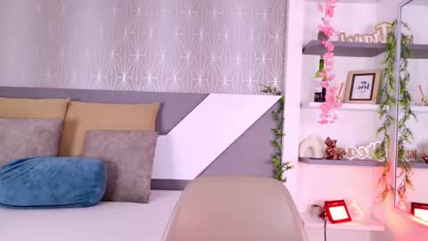 Celine online show from October 4, 8:24 pm