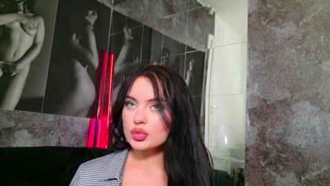 Snapshot of celya_chanel chatting on February 4, 3:57 pm CELIA online show from February 4, 3:57 pm