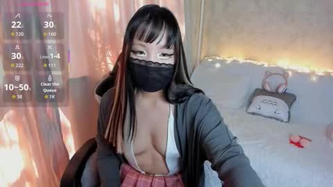 Chichi online show from October 22, 4:50 am