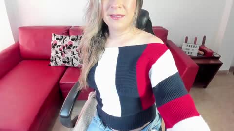          online show from December 26, 4:14 pm