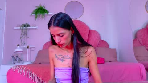 C H A N E L online show from December 13, 7:53 pm